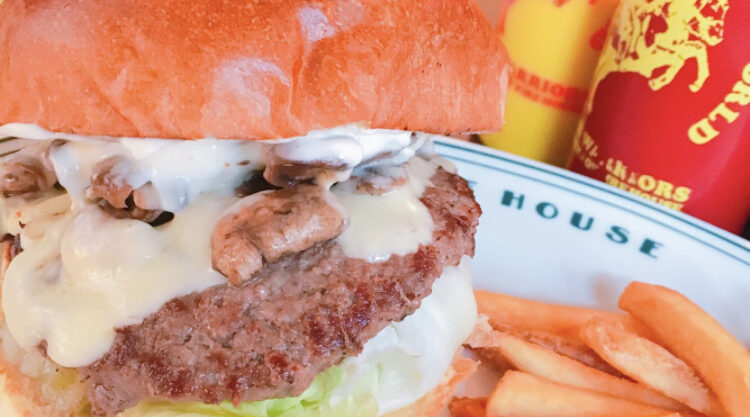 バーガーとフライドポテト
