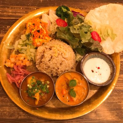 メウノータ、カレー、米、野菜